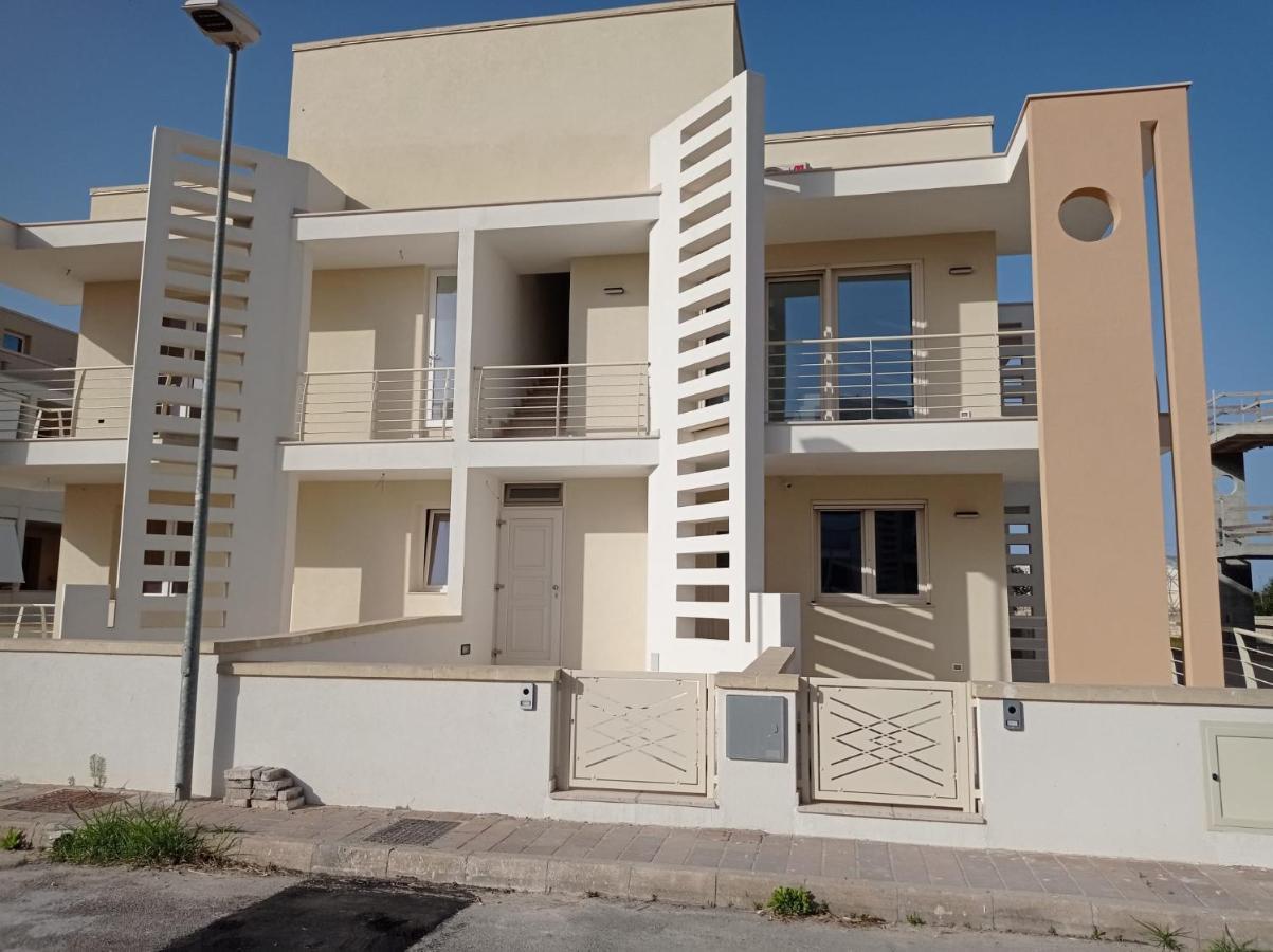 Gelsimori Apartments Otranto Ngoại thất bức ảnh