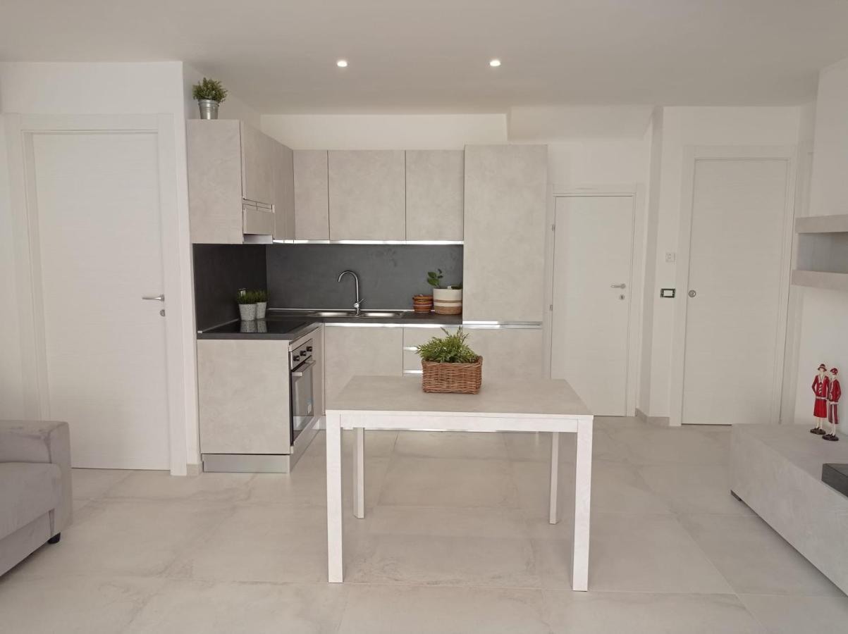 Gelsimori Apartments Otranto Ngoại thất bức ảnh